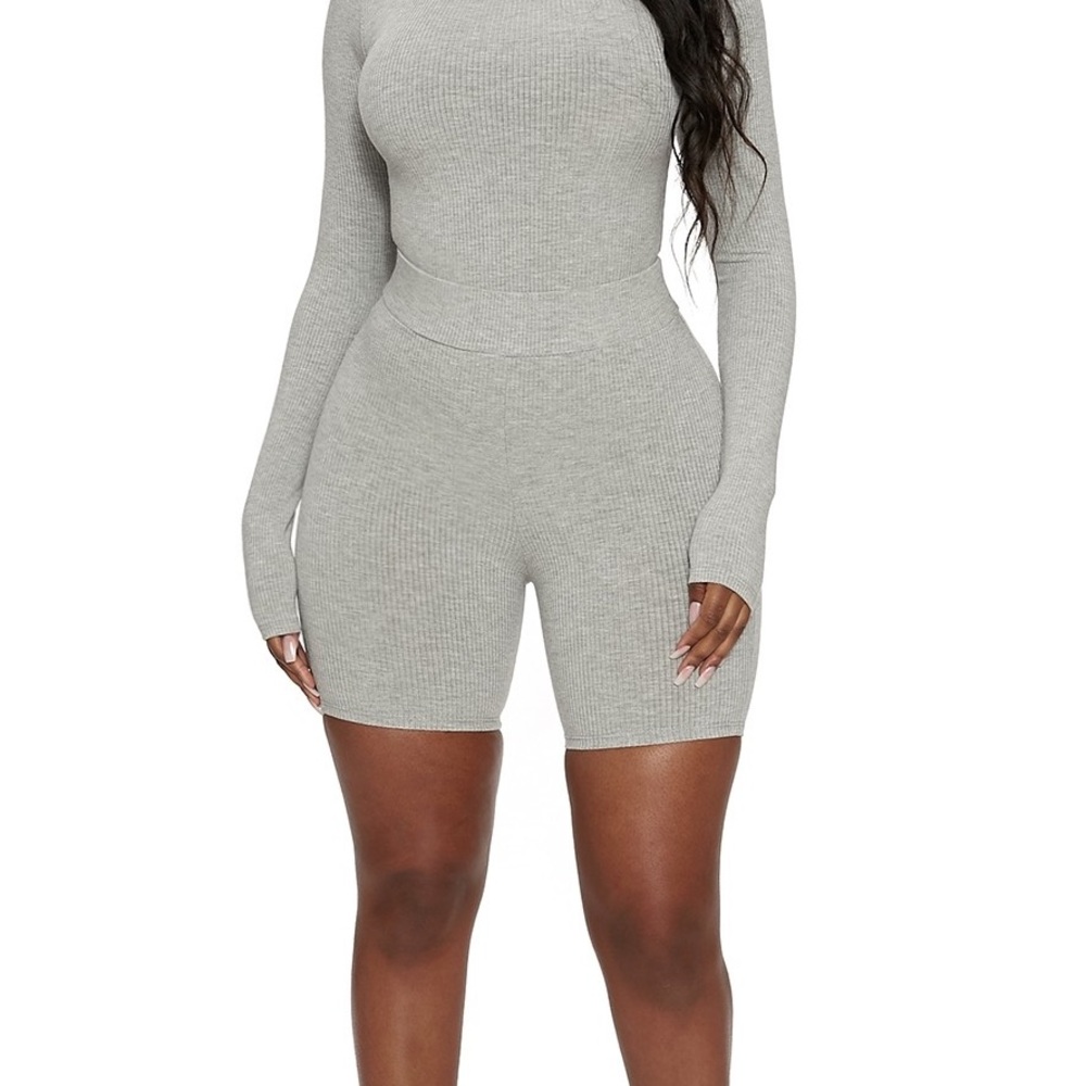 Snatched Ribbed Shorts Grey